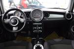 MINICLUBMAN2011款1.6L COOPER Hampton