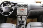 福特福克斯两厢2014款两厢经典 1.8L 自动酷白典藏版