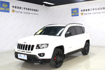 Jeep指南者2013款2.4L 四驱炫黑导航版