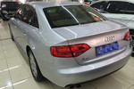 奥迪A4L2009款2.0TFSI 标准型