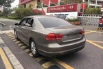 大众帕萨特2013款1.8TSI DSG尊荣版