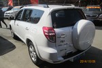 丰田RAV42011款2.4L 自动四驱至臻版 