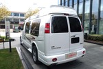 GMC Savana-10款7座领袖级