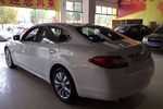 英菲尼迪Q702013款2.5L 雅致版