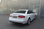 奥迪A4L2012款2.0TFSI 标准型