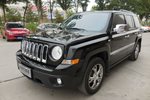 Jeep自由客2013款2.4L 豪华导航版