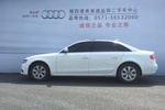 奥迪A4L2012款2.0TFSI 标准型