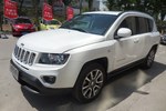 Jeep指南者2014款2.4L 四驱豪华导航版