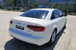 奥迪A4L2015款35 TFSI 自动舒适型