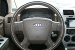 Jeep指南者2008款2.4 限量版