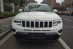 Jeep指南者2014款2.4L 四驱运动版