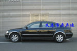 大众帕萨特领驭2003款1.8T 基本型手动