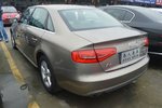 奥迪A4L2013款35 TFSI 自动标准型