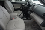 丰田RAV42010款2.4L 自动 豪华升级版