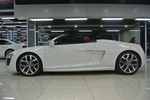 奥迪R82011款Spyder 5.2 FSI quattro