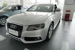 奥迪A4L2010款2.0TFSI 舒适型