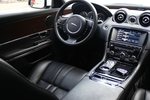 捷豹XJ2014款XJL 3.0 SC 两驱全景商务版