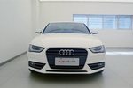 奥迪A4L2015款35 TFSI 自动技术型