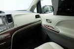 丰田Sienna2011款3.5L 四驱自动型