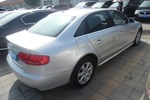 奥迪A4L2009款2.0TFSI 标准型