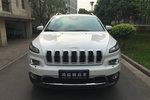 Jeep自由光2014款2.4L豪华版