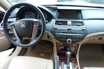 本田雅阁2011款2.4L LX