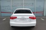 奥迪A4L2015款30 TFSI 自动舒适型