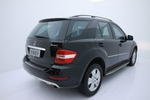 奔驰M级2010款ML300 4MATIC