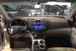丰田汉兰达2013款2.7L 两驱7座探索版