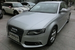 奥迪A4L2010款2.0TFSI 运动型