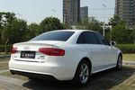 奥迪A4L2013款35 TFSI 自动标准型