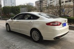 福特蒙迪欧2013款2.0L GTDi200 豪华型