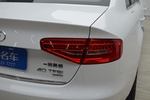 奥迪A4L2013款40 TFSI quattro个性运动型