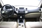 陆风X82011款2.0L 都市先锋版