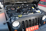 Jeep牧马人两门版2010款3.8L 撒哈拉