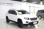 Jeep指南者2013款2.4L 四驱炫黑导航版