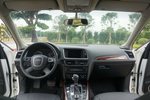 奥迪Q52010款2.0TFSI 豪华型