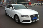 奥迪A4L2012款2.0TFSI 标准型