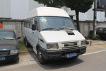 依维柯都灵V2004款2003款2.8L涡轮增压器3门17座手动5速