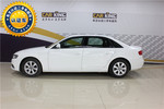 奥迪A4L2011款2.0TFSI 标准型