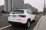 Jeep指南者2017款200T 自动舒享版