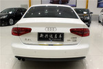 奥迪A4L2013款35 TFSI 自动标准型