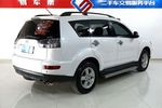 三菱欧蓝德劲界2011款2.0L 运动版 四驱