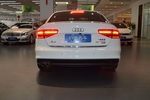 奥迪A4L2013款40 TFSI(2.0T)quattro运动型