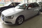 奥迪A4L2013款35 TFSI 自动标准型