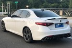 阿尔法罗密欧Giulia2017款2.0T 280HP 豪华版