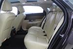 捷豹XJ2013款XJL 2.0T 全景商务版