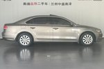 大众帕萨特2011款1.8TSI DSG尊荣版