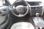 奥迪A4L2009款2.0TFSI 标准型