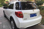 铃木天语SX42013款酷锐 1.6L 自动舒适型